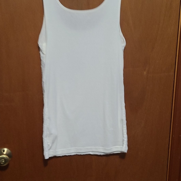 Shiney White Tank Top - Old Navy - Picture 4 of 4